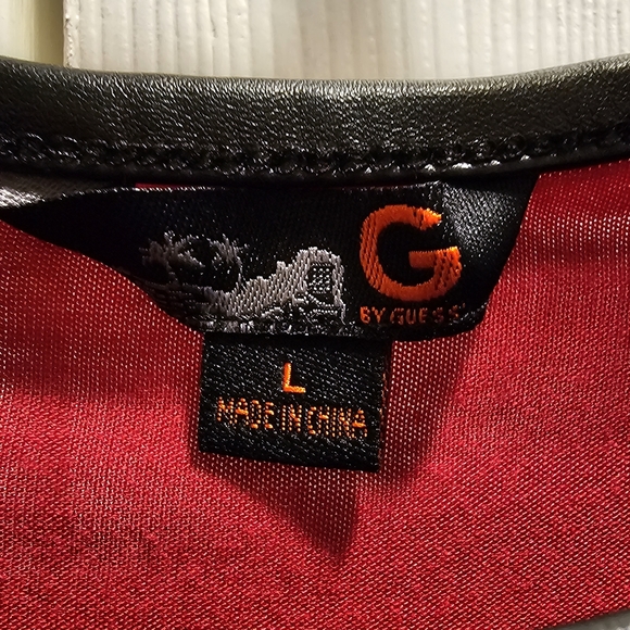 Guess sexy red top - Picture 4 of 4